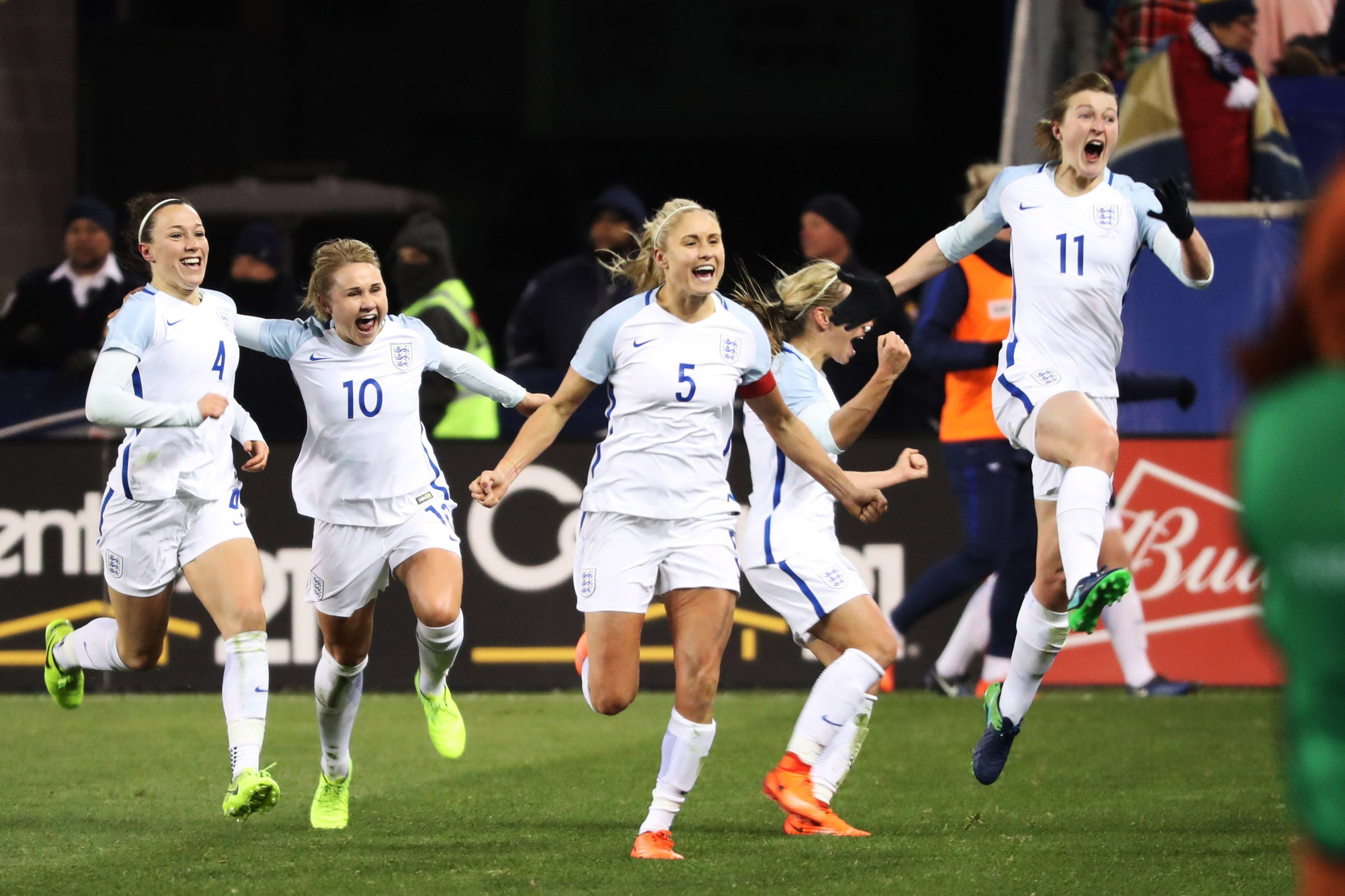 1488805117-england-womens-football