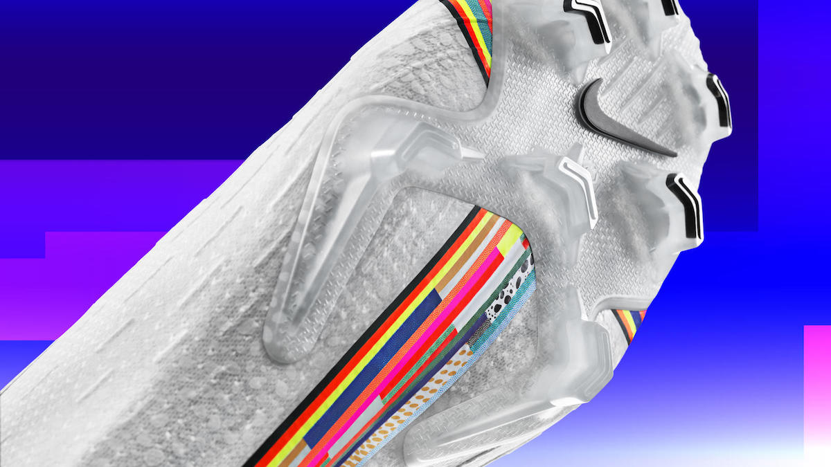 Lenders Magazine - Nike Mercurial 360 Superfly LVL UP 5