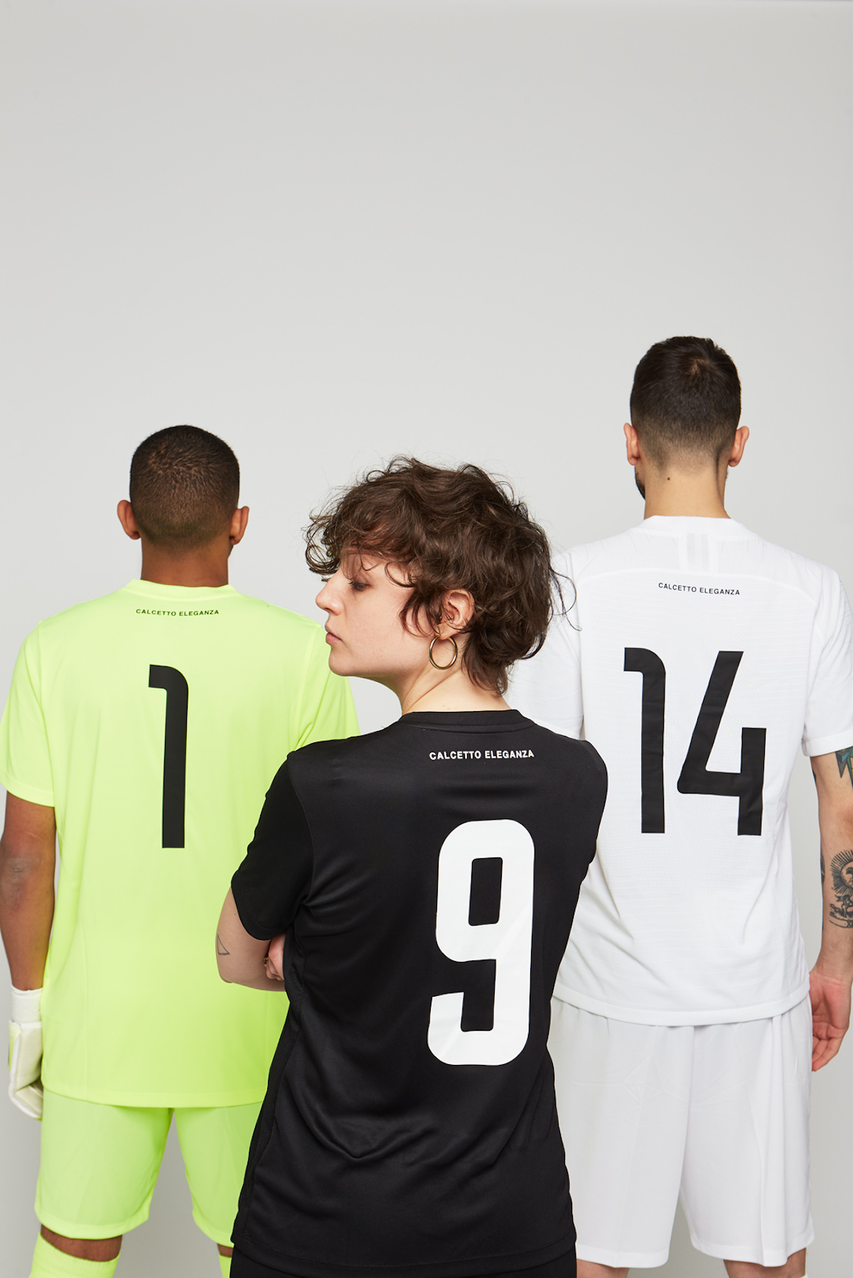 Lenders Magazine - Calcetto Eleganza Nike kits 5