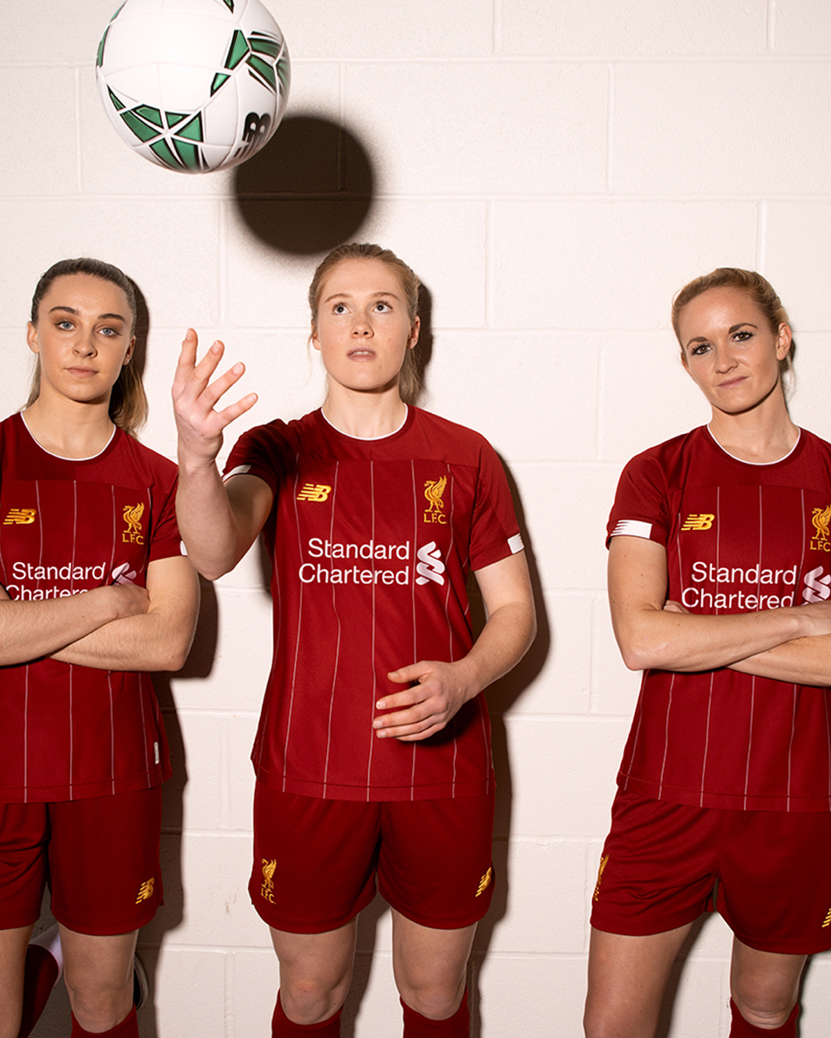 Lenders Magazine - Liverpool FC 2019:20 home kit - 1