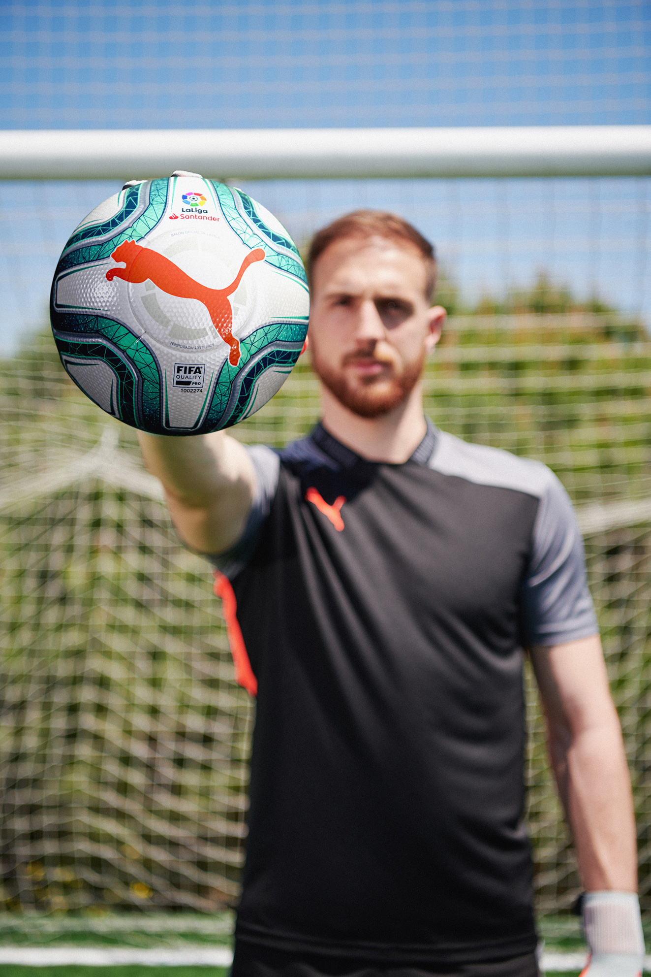 AW19_Social_IG_TS_Football_AnthemPack_Q3_LowDef_Picth_Oblak_059