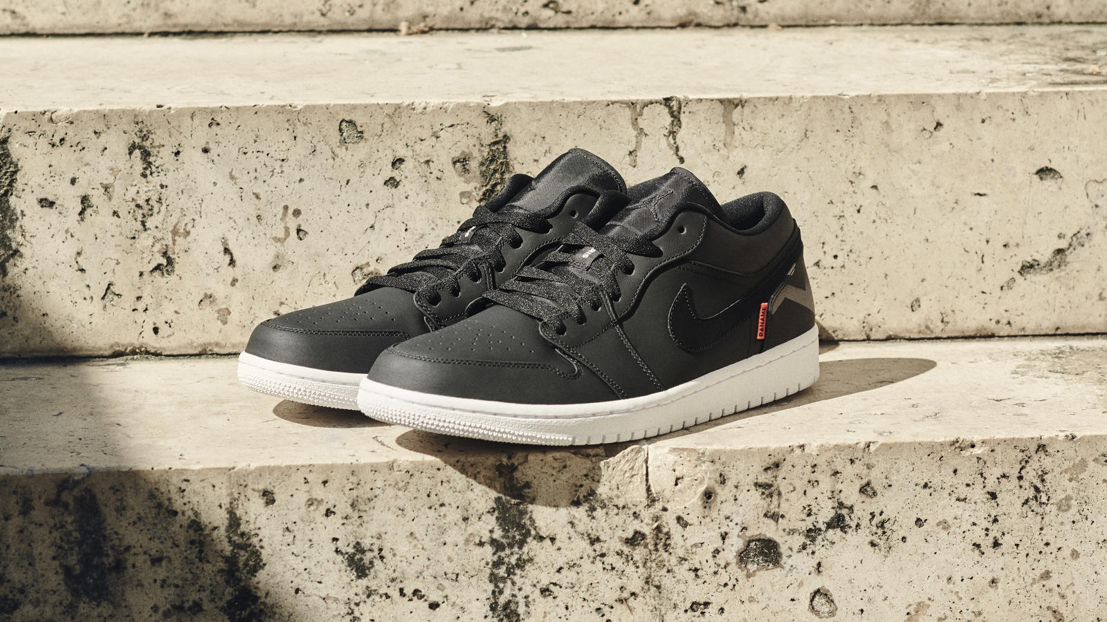 Lenders Magazine - Jordan Brand x Paris Saint-Germain 3