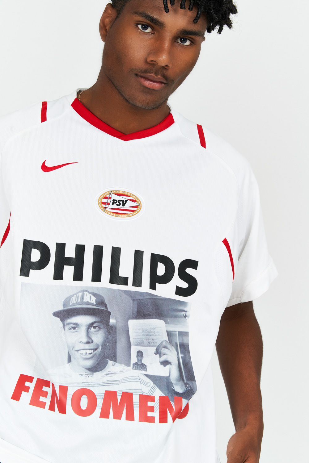 Lenders Magazine - Ronaldo Fenomeno 8