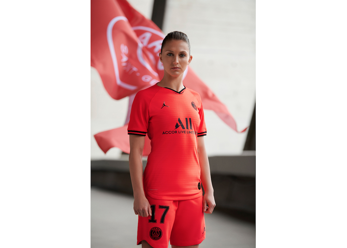 Lenders Magazine - PSG Jordan Brand away kit 2019 - 7