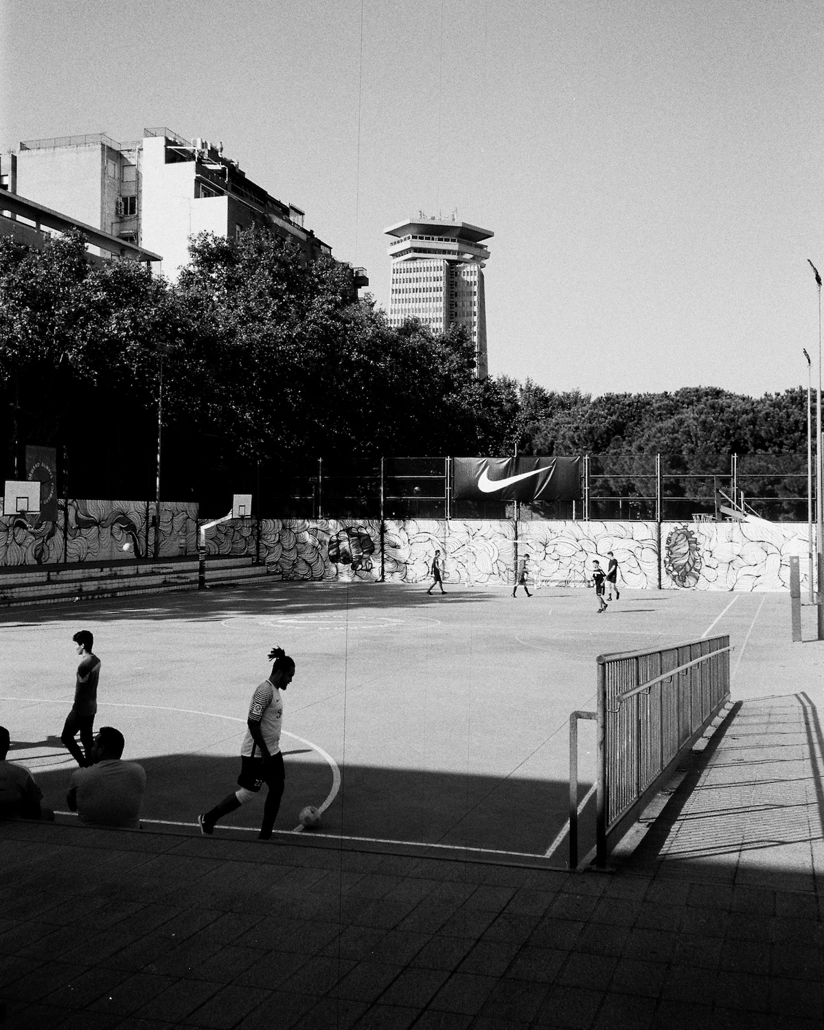 Lenders Magazine - Barcelona Cup 20