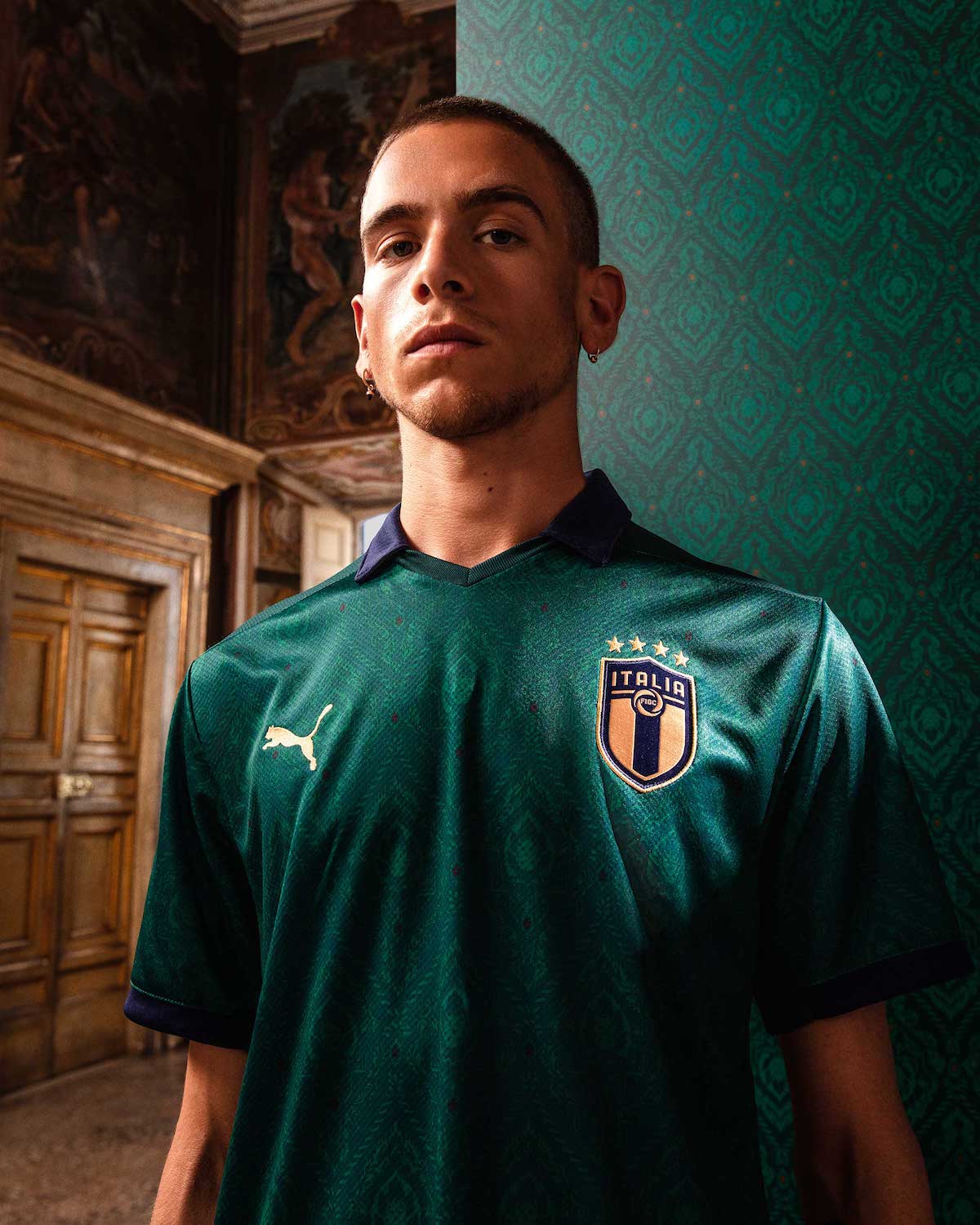 Lenders Magazine - Italy Renaissance Kit 3