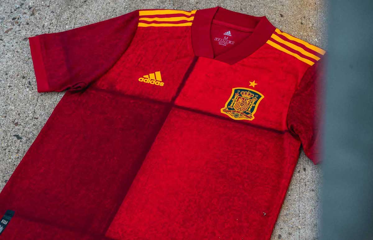 Lenders Magazine - Spain home jersey Eurocopa 2020 3