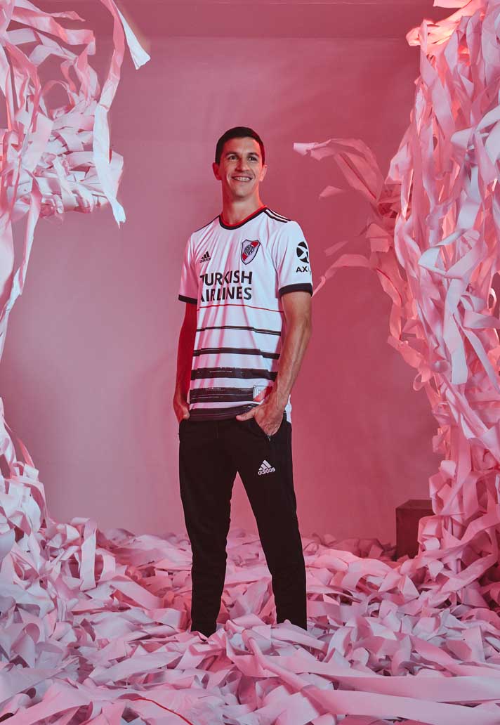 3-river-plate-third-shirt-2020-min