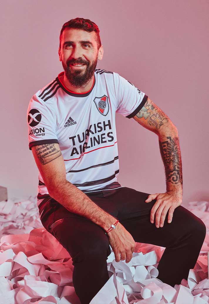 7-river-plate-third-shirt-2020-min