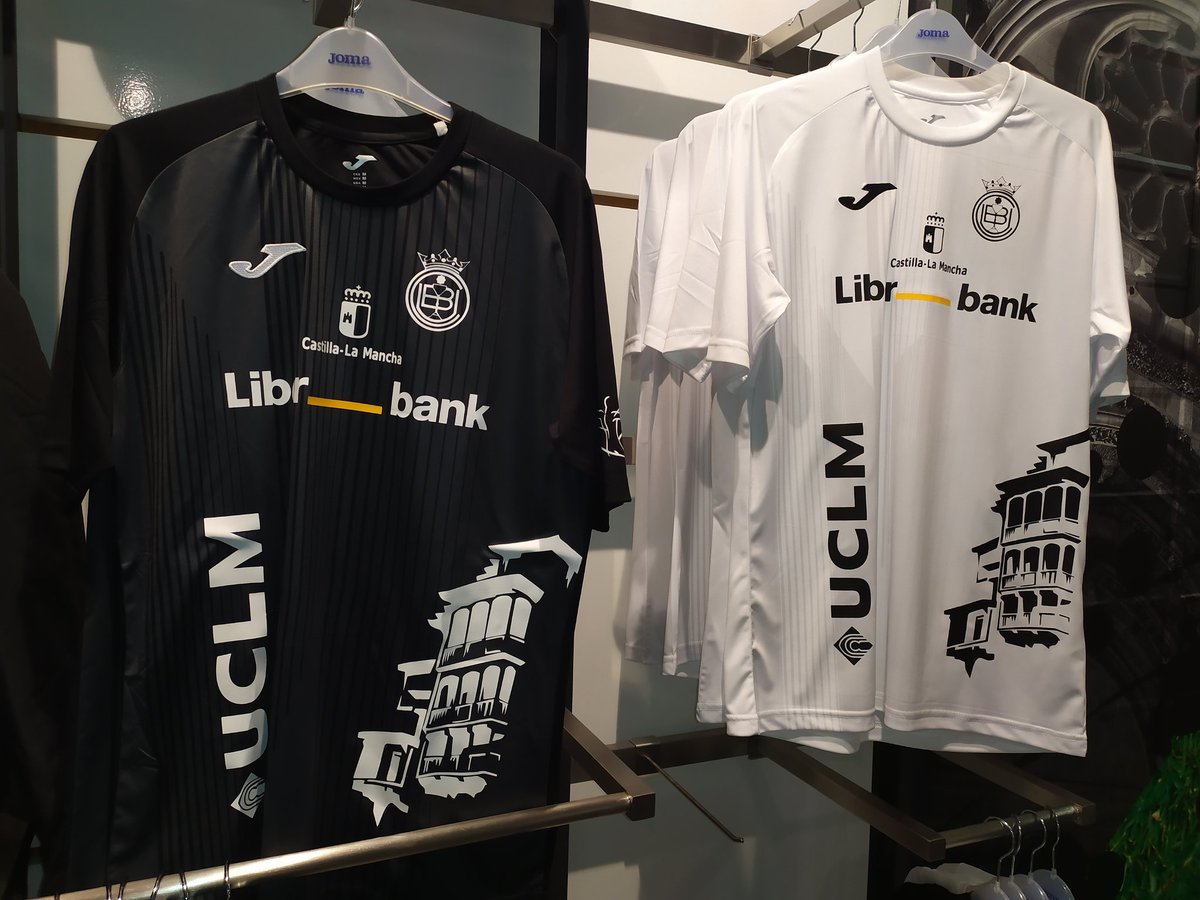 Lenders - Cinco home jerseys del futbol modesto 1